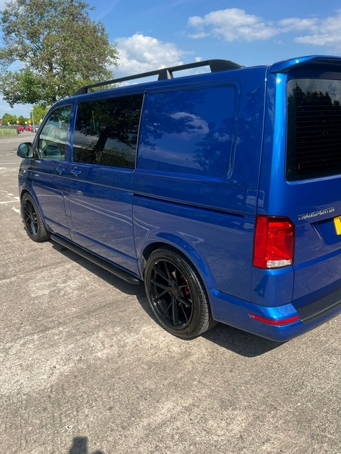 VW Transporter